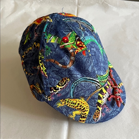 Zoodles Other - Zoodles Colorful Lizard Print Kids' Cap One of a Kind?